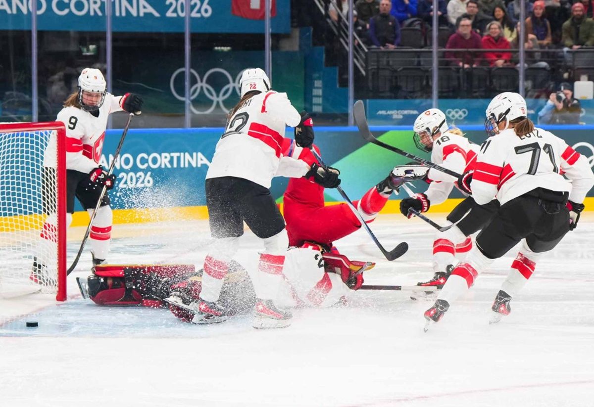 Чехія та Швейцарія провели затяжний поєдинок / IIHF
