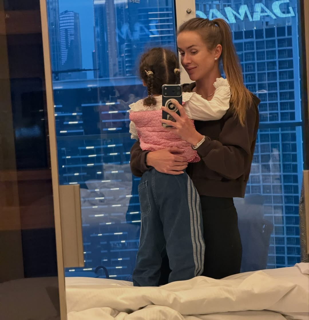 instagram.com/elisvitolina