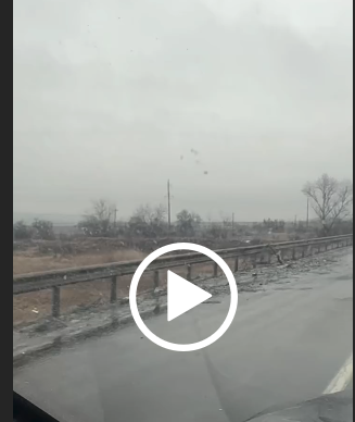 Росіяни полюють дронами по цивільним автівкам на Дніпропетровщині: відео від очевидців