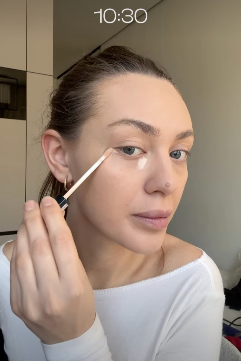 Переможниця Холостяка-14 Надін показала, як робити легкий макіяж