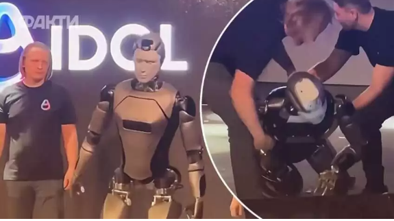 Штучний інтелект у сфері ЖКГ в Росії почав дуже матюкатися, спілкуючись з клієнтами