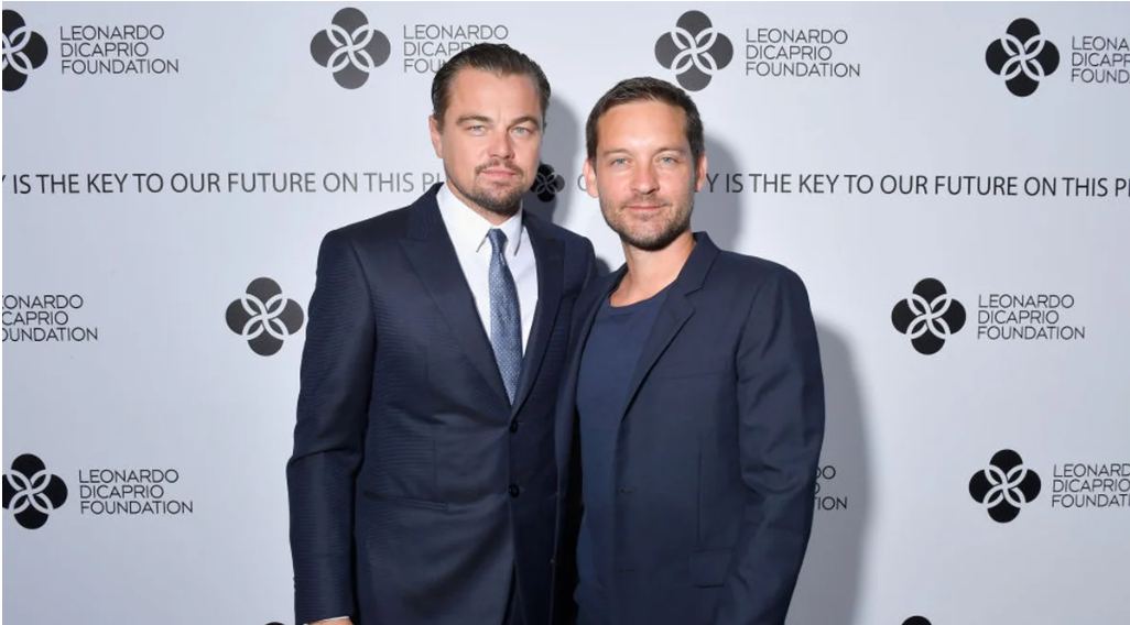 Леонардо Ді Капріо відірвався на вечірці з Тобі Макгуайром - відео з незграбними танцями актора підкорює соцмережі