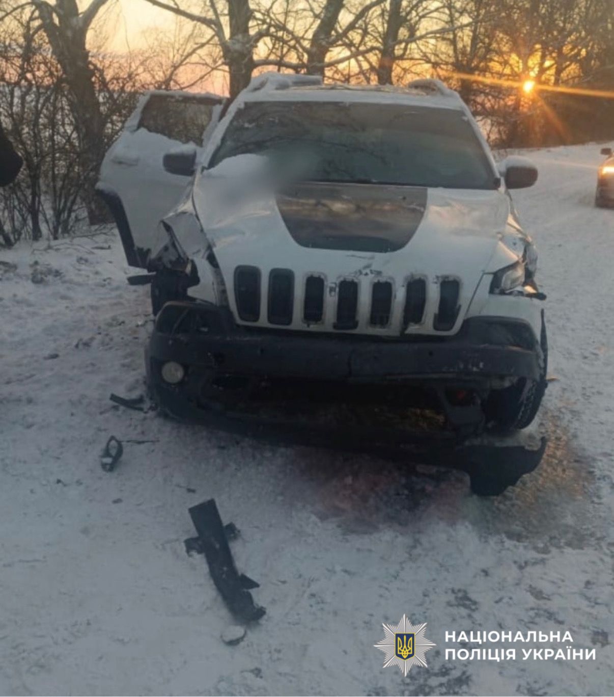 Зіткнення авто на Київщині: загинула пасажирка, водій &ndash; у лікарні