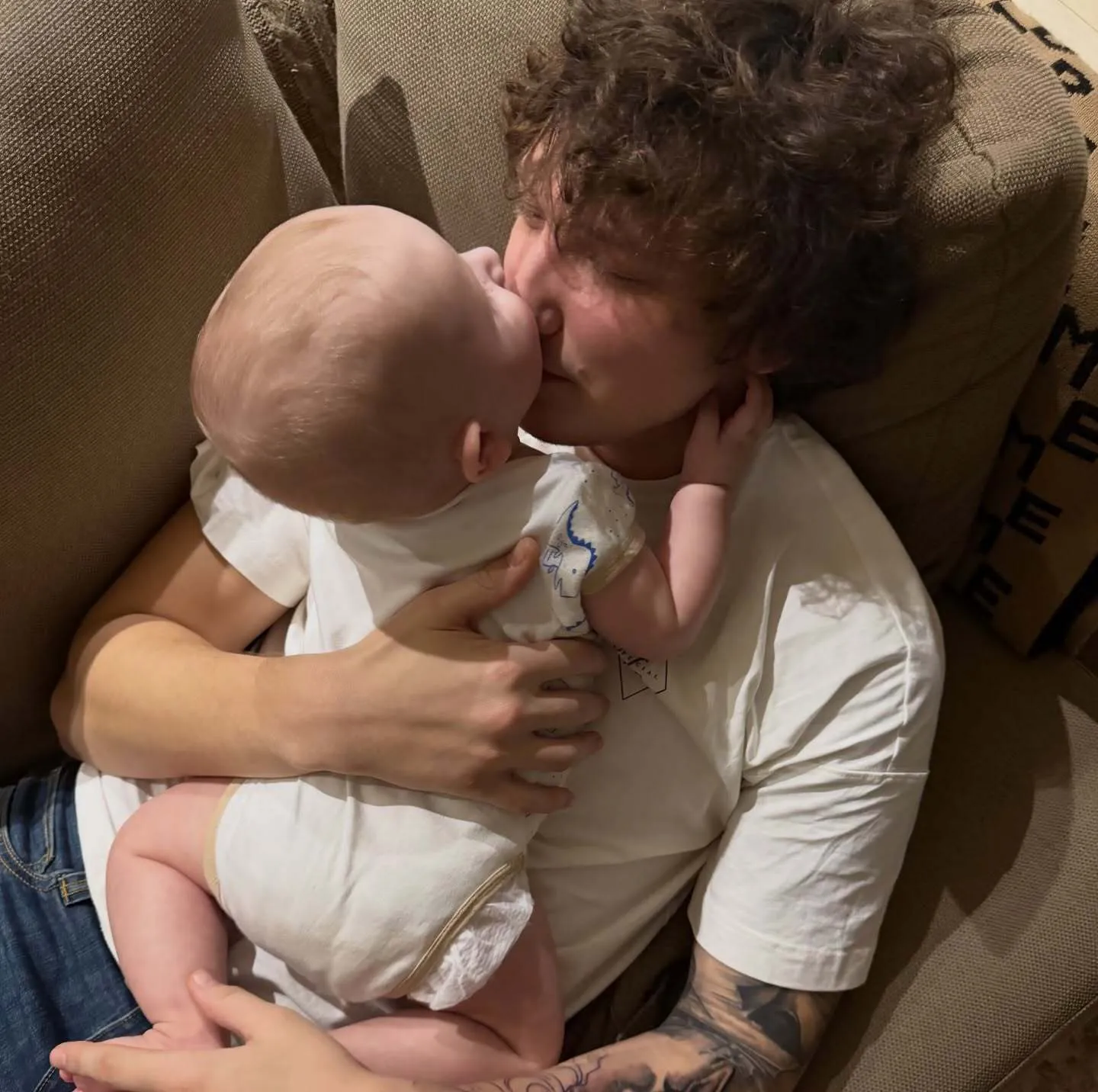 Леся Нікітюк засвітила обличчя 8-місячного сина, який помітно підріс