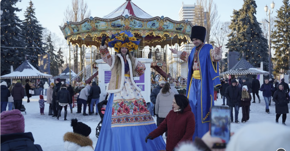 Як святкують Масницю у столиці — фоторепортаж з Києва