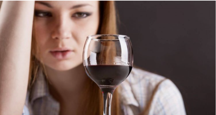 Алкоголь збільшує ризик інсульту вдвічі протягом 1 години – від пива до горілки