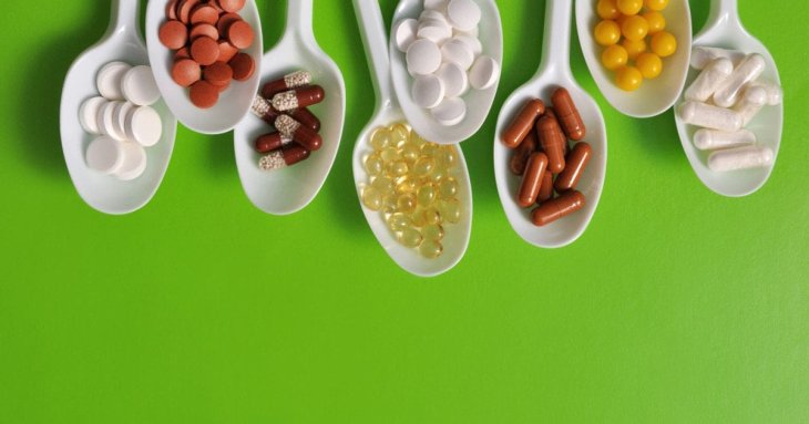 Популярні добавки можуть пошкодити печінку та&nbsp;нирки&nbsp;&mdash; попередження лікарів