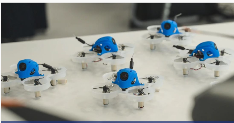 Російських школярів навчатимуть збирати дрони та керувати ними — дані української розвідки