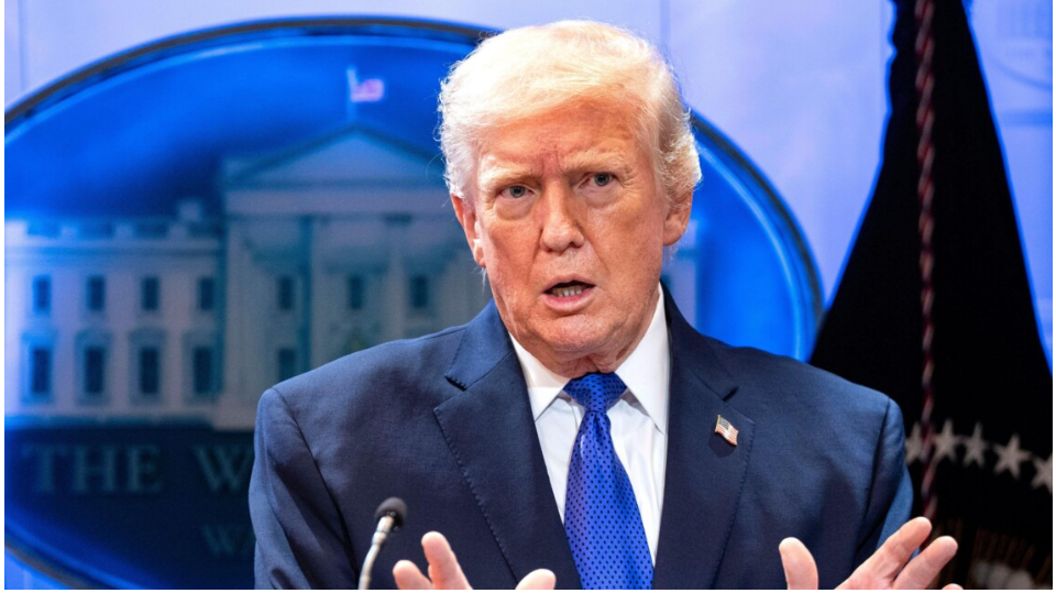 Трамп заявив, що США повністю припиняють торгівлю з Іспанією