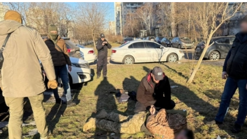 У Києві викрили ексначальника відділу мобілізації ТЦК: підозрюють у схемі ухилення від призову за $4500