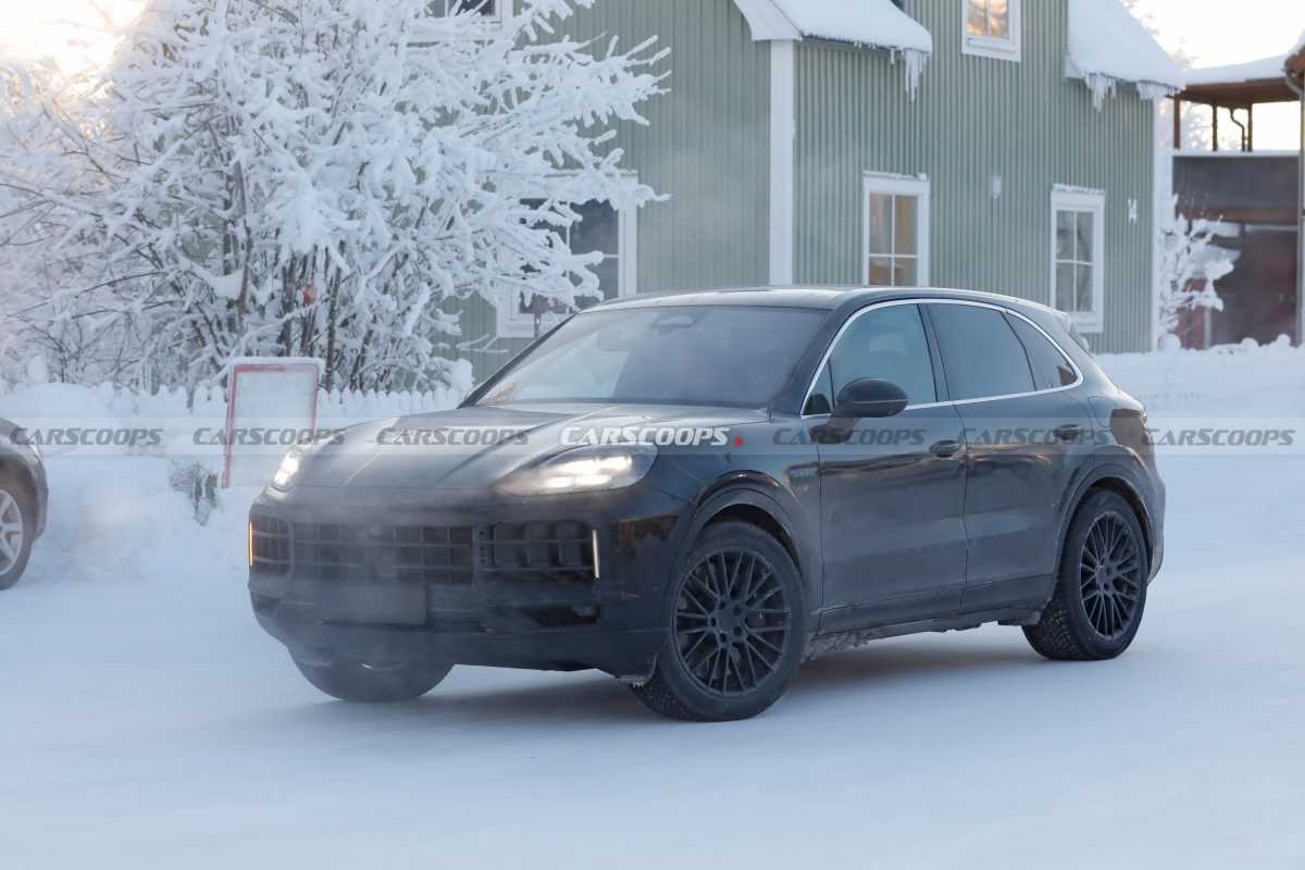 Оновлений Porsche Cayenne з ДВЗ помітили на зимових тестах: що готує німецький бренд - фото 6