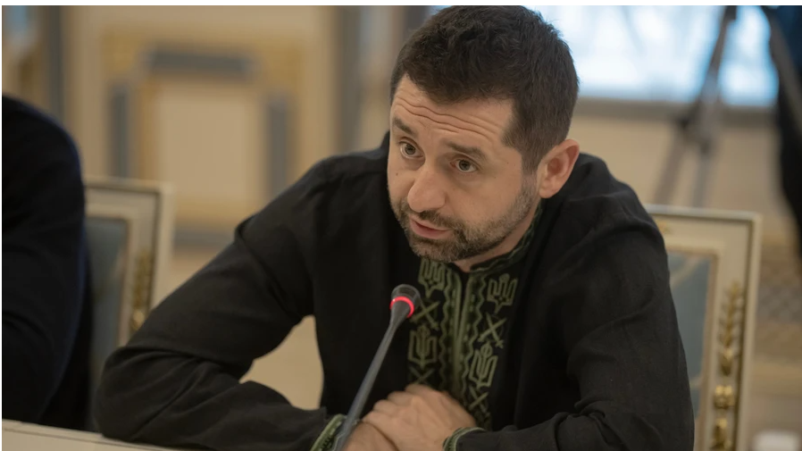 Арахамія каже,що слова Зеленського про мобілізацію нардепів неправильно інтерпретували