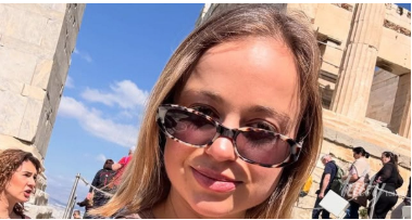 Леді Амелія Віндзор зачарувала стильними літніми образами під час казкової відпустки в Афінах