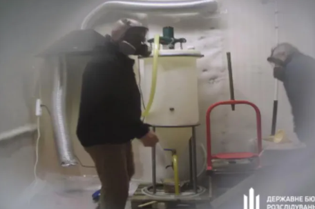 На Харківщині нацгвардійця засудили до 9 років за облаштування підпільної нарколабораторії