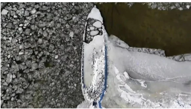 "Капсула часу": аномальне падіння рівня води в Балтійському морі оголило 400-річний корабель