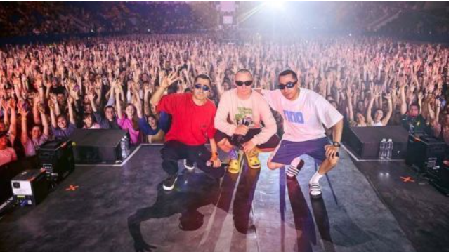 Соліст гурту "Курган & Agregat" розповів, як чинив опір російській мові в університеті