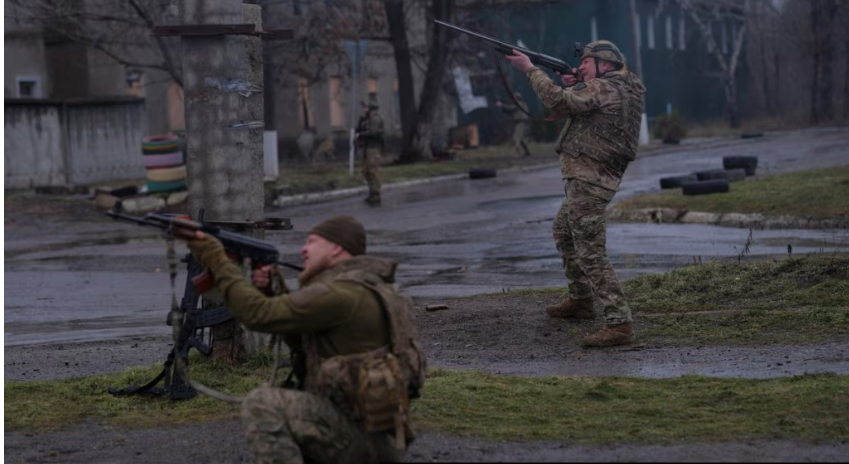 Генштаб: Сили оборони проводять активні дії «на визначених напрямках»
