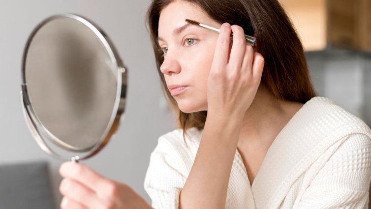 7 звичок, які призводять до швидкого старіння шкіри