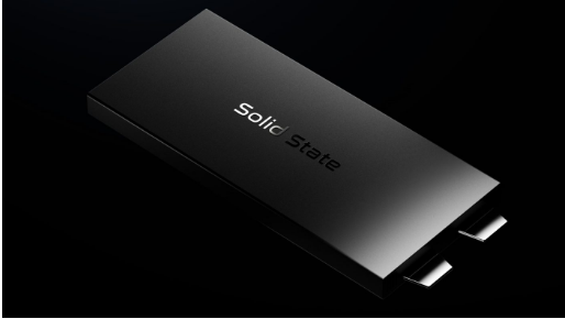 Майбутнє енергетики: як твердотільні акумулятори змінять смартфони та електромобілі