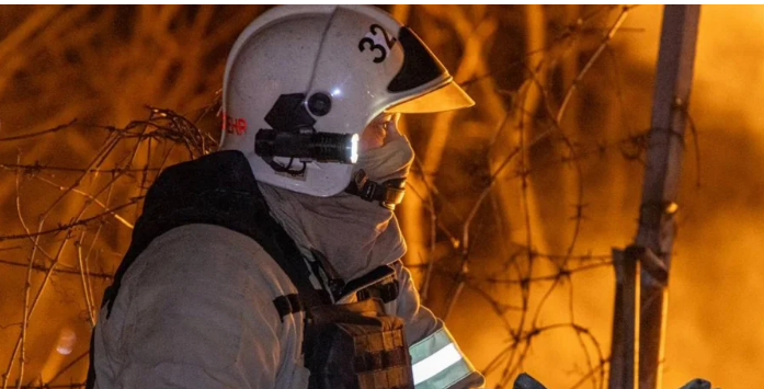 Нічна атака «шахедів» на Миколаїв: ворог поцілив у житлові будинки та інфраструктуру