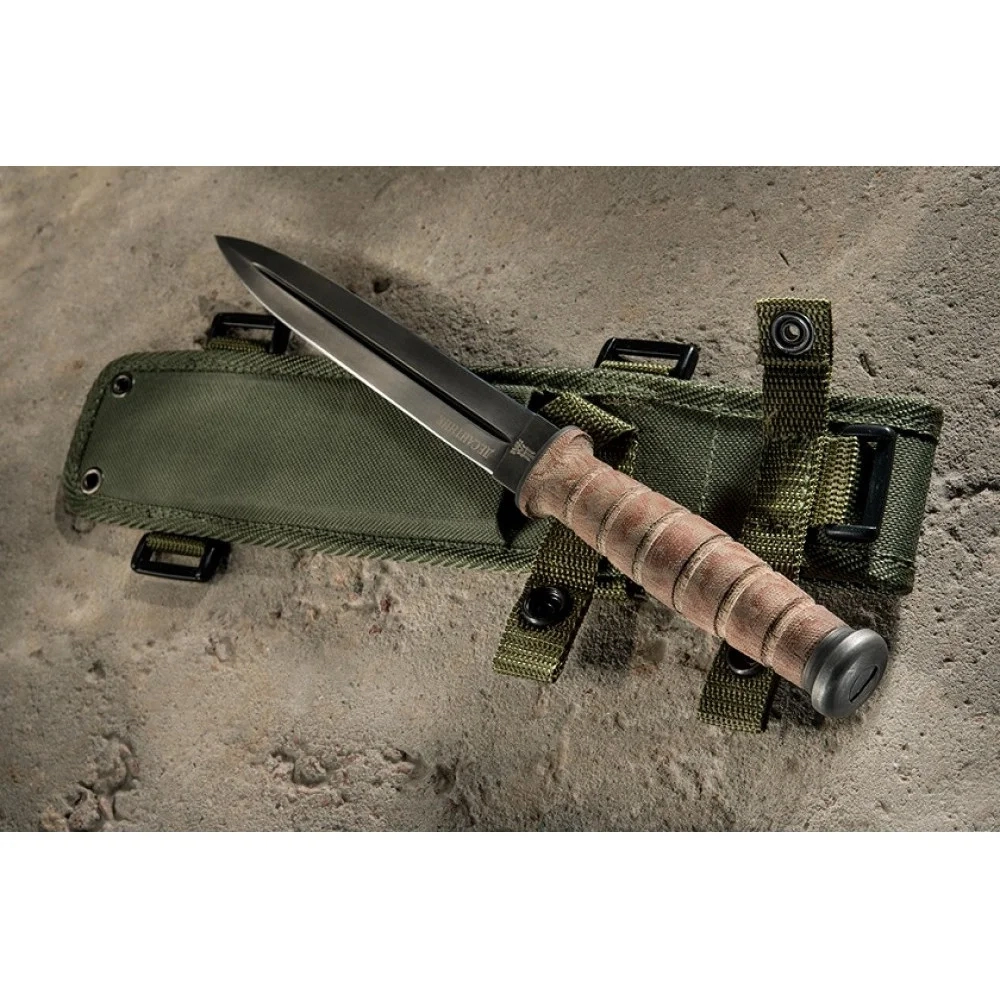 Як вибрати якісний тактичний ніж: основні критерії