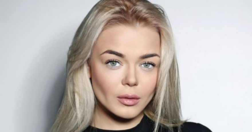 Аліна Гросу вперше розповіла про пологи в Україні та присутність чоловіка