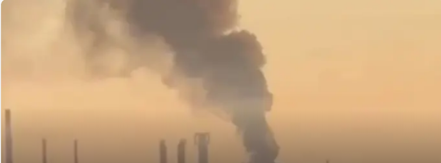 Reuters: Ще два російські НПЗ зупинилися через удари БпЛА