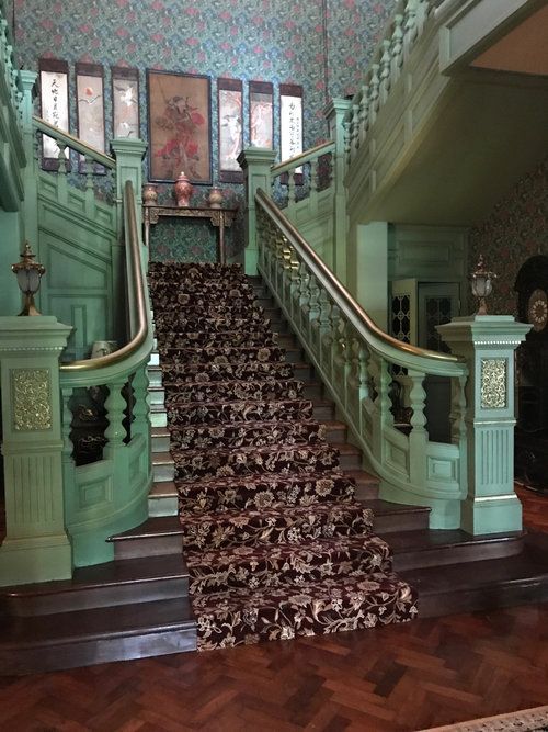 'Я не з такої сім'ї, я з богатої': дорожезні інтер'єри, від яких віє несмаком - фото 857030