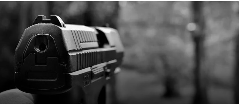 Хвиля збройного насильства в Україні: масовий шутинг у Києві та інциденти в регіонах