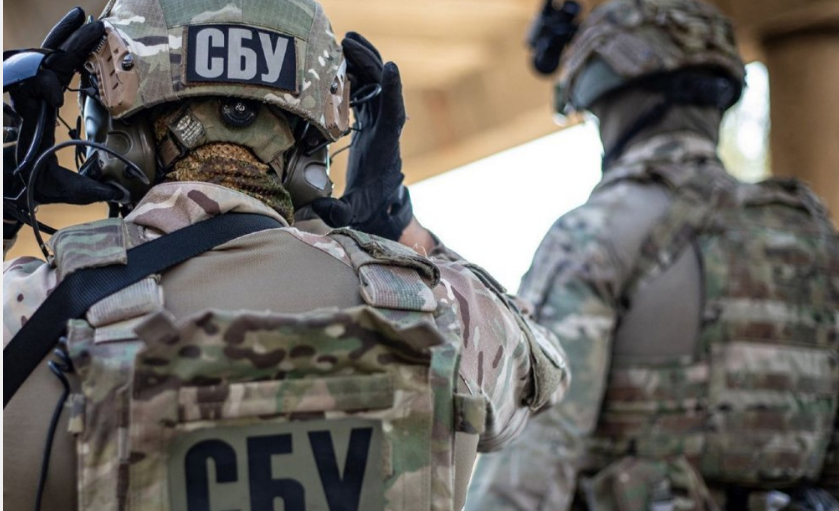 У Києві затримали організатора підпалів автівок ЗСУ, який працював на ФСБ