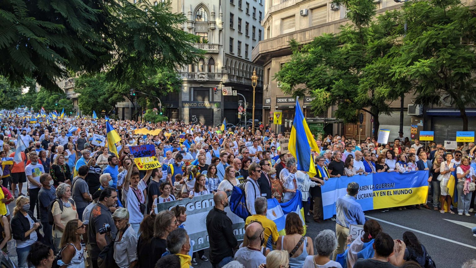 Як українська діаспора за кордоном переживає психологічний стрес через російсько-українську війну