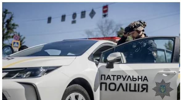 Стрілянина в одеській піцерії: поліція затримала озброєного чоловіка
