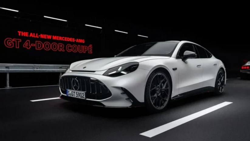 Mercedes-AMG GT 4-door Coupe отримав тримоторну силову установку (ФОТО)