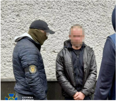 На Харківщині затримали агента фсб, який коригував удари рф і мріяв про евакуацію