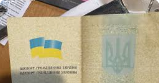 На Київщині викрили масштабне угруповання, яке масово виготовляло підроблені документи