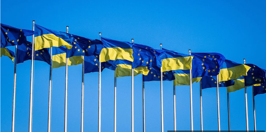 Посли ЄC терміново обговорять відкриття першого кластеру для України: що відомо
