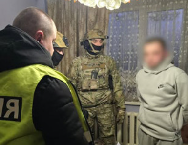 В Україні судитимуть групу кібершахраїв, які викрали майже 900 тисяч гривень