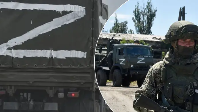Росіяни під Генічеськом маскують техніку під цивільну, а з Кінбурнської коси — тікають