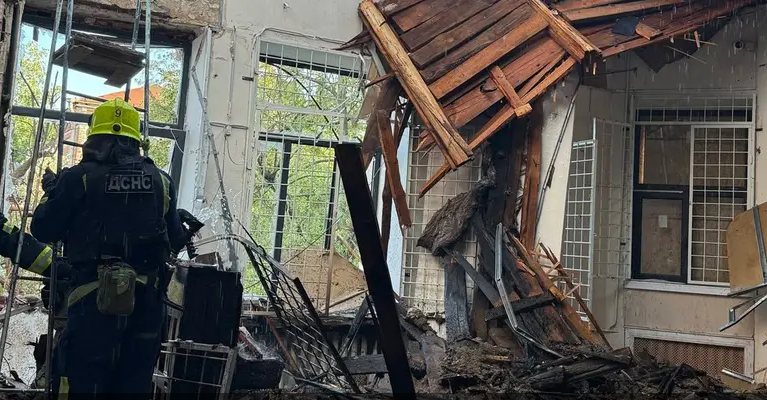 Пошкодило 1000 експонатів: які наслідки цинічного удару Росії по Художньому музею у Харкові