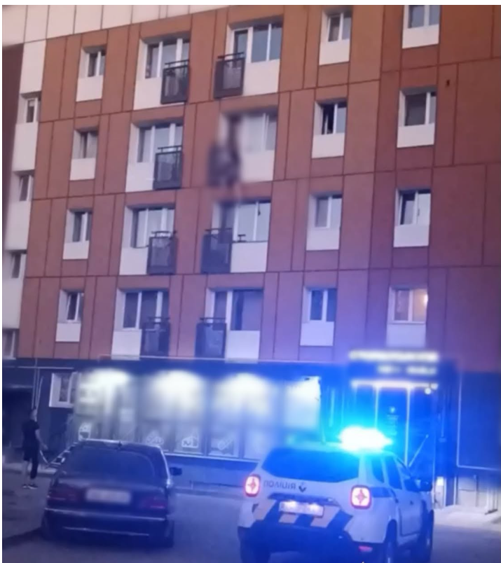 На Київщині внаслідок падіння з висоти тяжко травмувалася жінка - розпочато розслідування