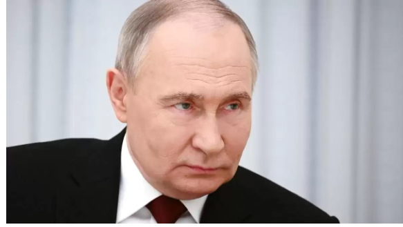 Невідомий поставив 370 тисяч доларів на відставку Путіна до кінця 2026 року