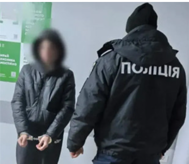 У Калуші під вартою залишили ексстудентку, яка палила автівки на замовлення з Telegram