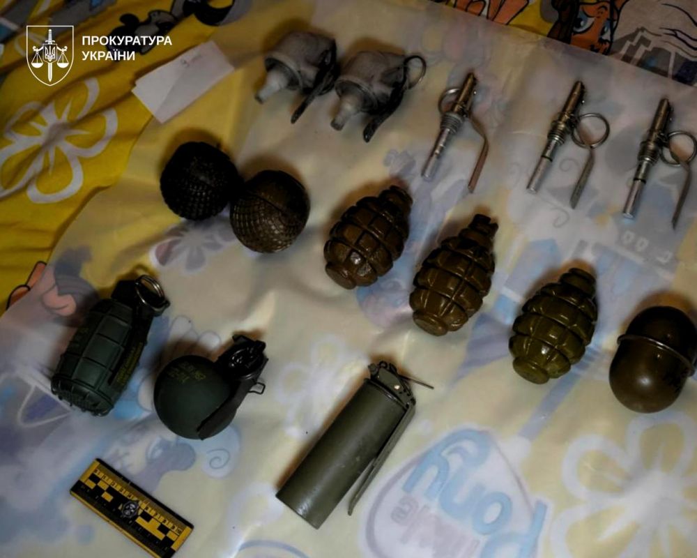 Спецоперація «Джентельмени»: 435 обшуків, майже 30 тисяч нарковмісних рослин та 12 лабораторій 