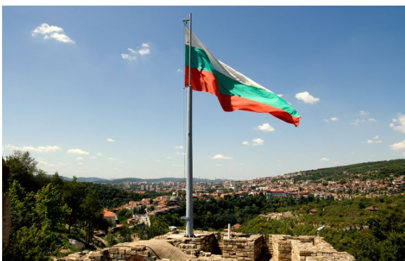 Болгарія заявила про зв'язок впалого дрона з Україною: у Києві відреагували