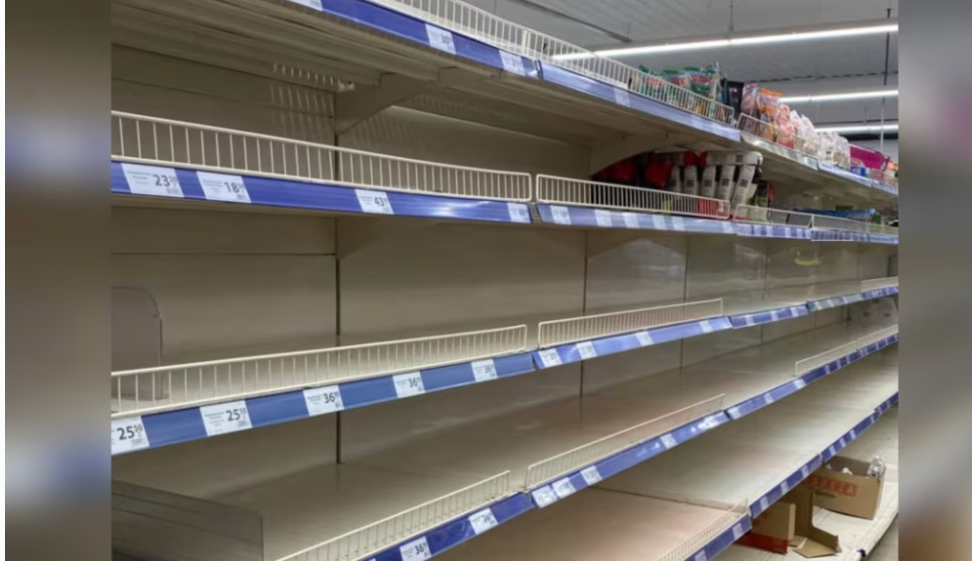 Сільпо, Novus і Фора: удари по складах спустошили полиці у Києві