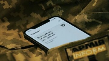 Військовозобов'язані біля ТЦК, мобілізація 2026