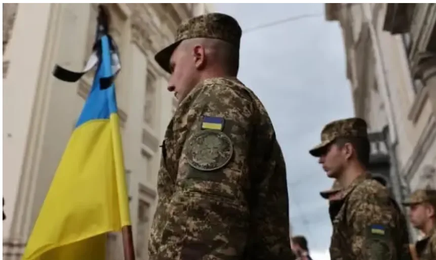 Львів попрощається з трьома Героями: їхня історія