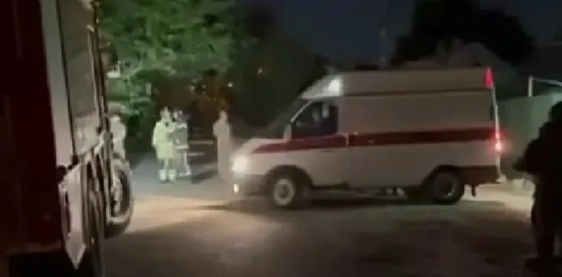 У Донецьку підірвали авто заступника начальника Оленівської колонії, причетного до катувань українських полонених — ЗМІ