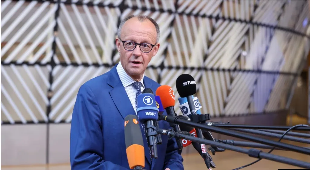 Мерц: Берлін готує відповідь на інцидент в аеропорту Лейпцига