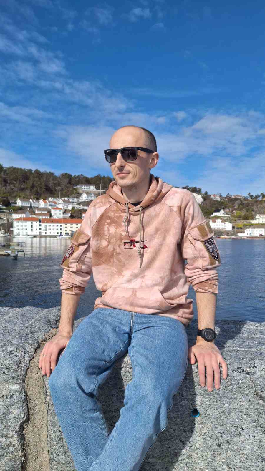 Зображення посту: Втратив 20 кілограмів і отримав майже 20 рубців: військовий із Лисичанська відновлюється після поранення